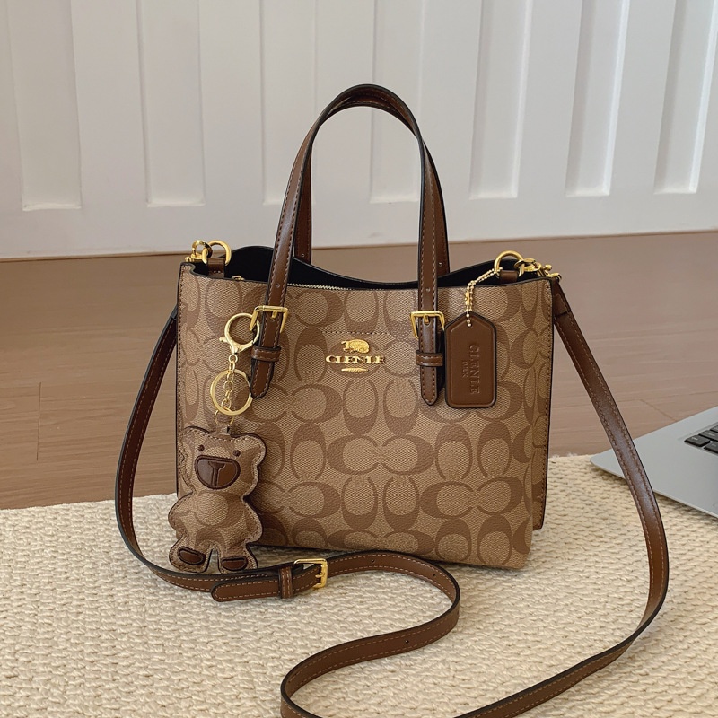 Tote Bag Leather Monogram - Elegante monogram-totebag in klassieke stijl voor