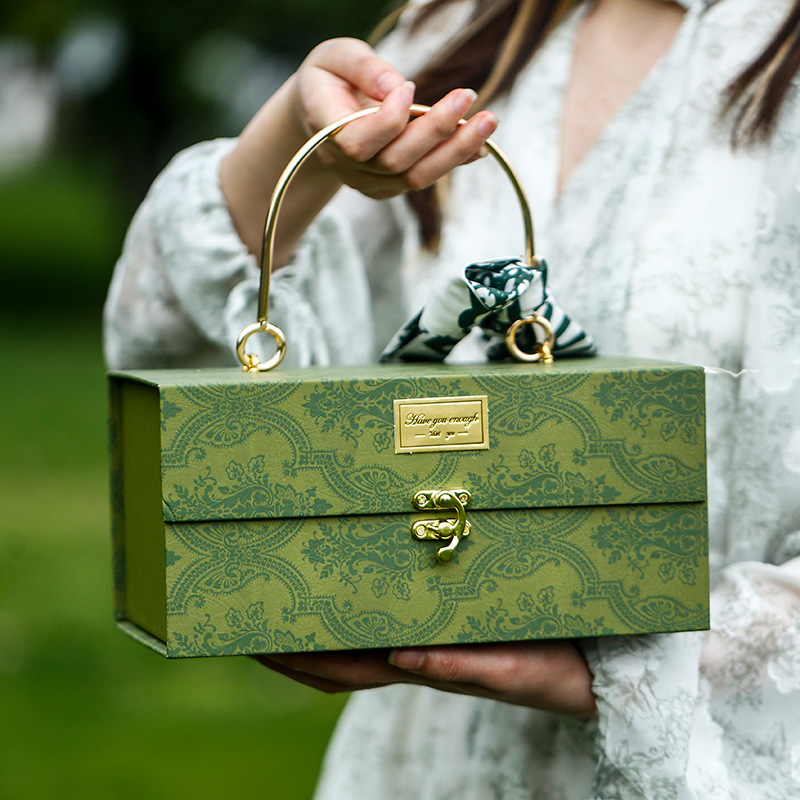 Dikker veelkleurige metalen dr - Luxury Bags List recensie en prijs