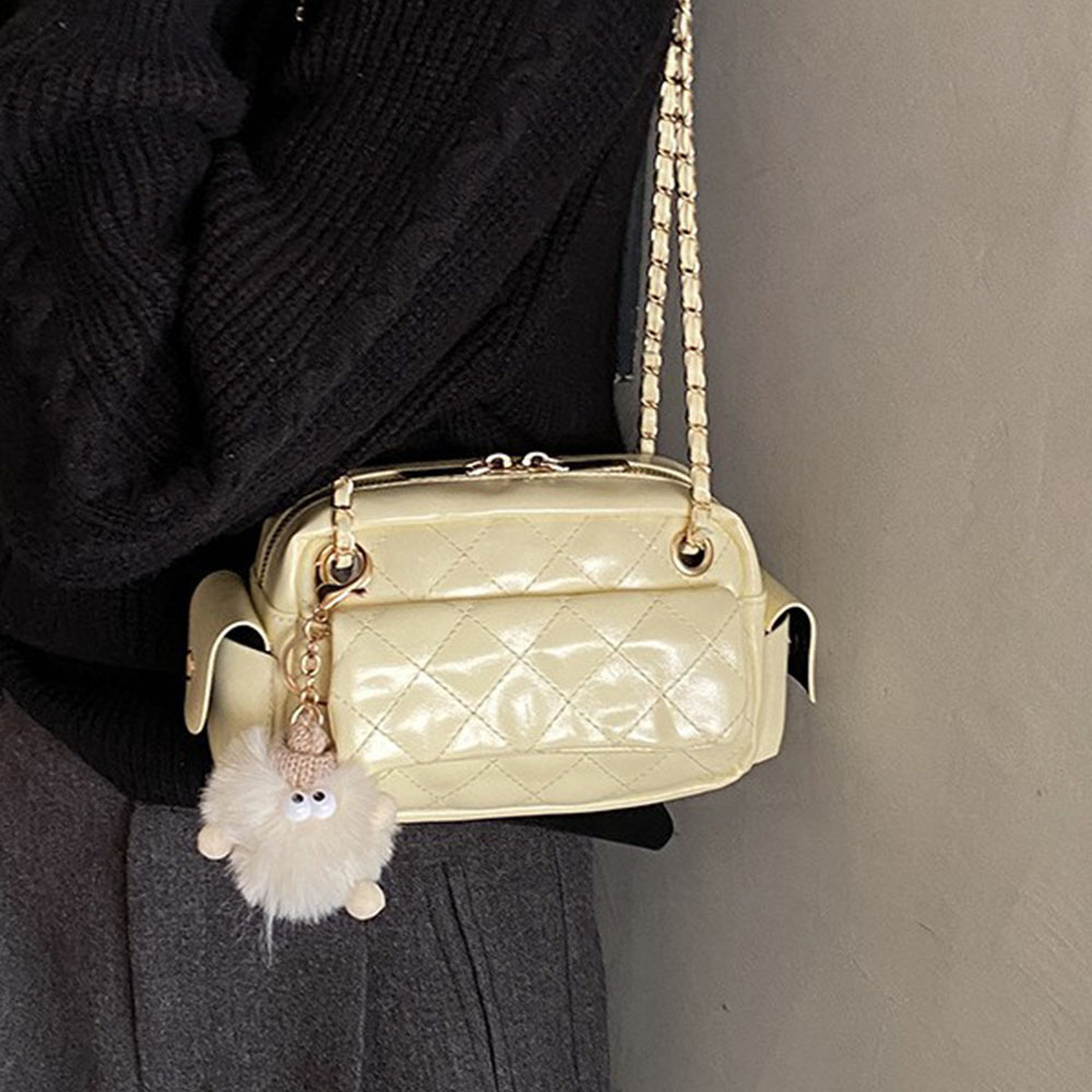 Gestikte patroon kettingdesign - Luxury Quilted Bags recensie en prijs