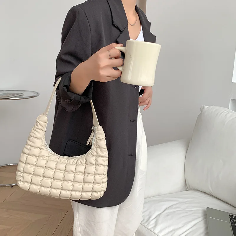 Mode Ruches Gewatteerde Hobos  - Luxury Quilted Bags recensie en prijs